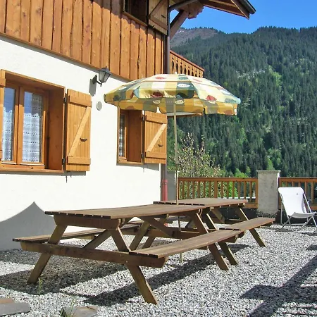 A Detached For 6 People With Views Of Veysonnaz