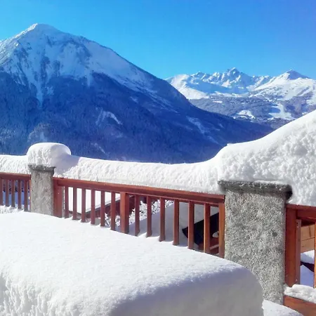 A Detached For 6 People With Views Of Veysonnaz Le Villard